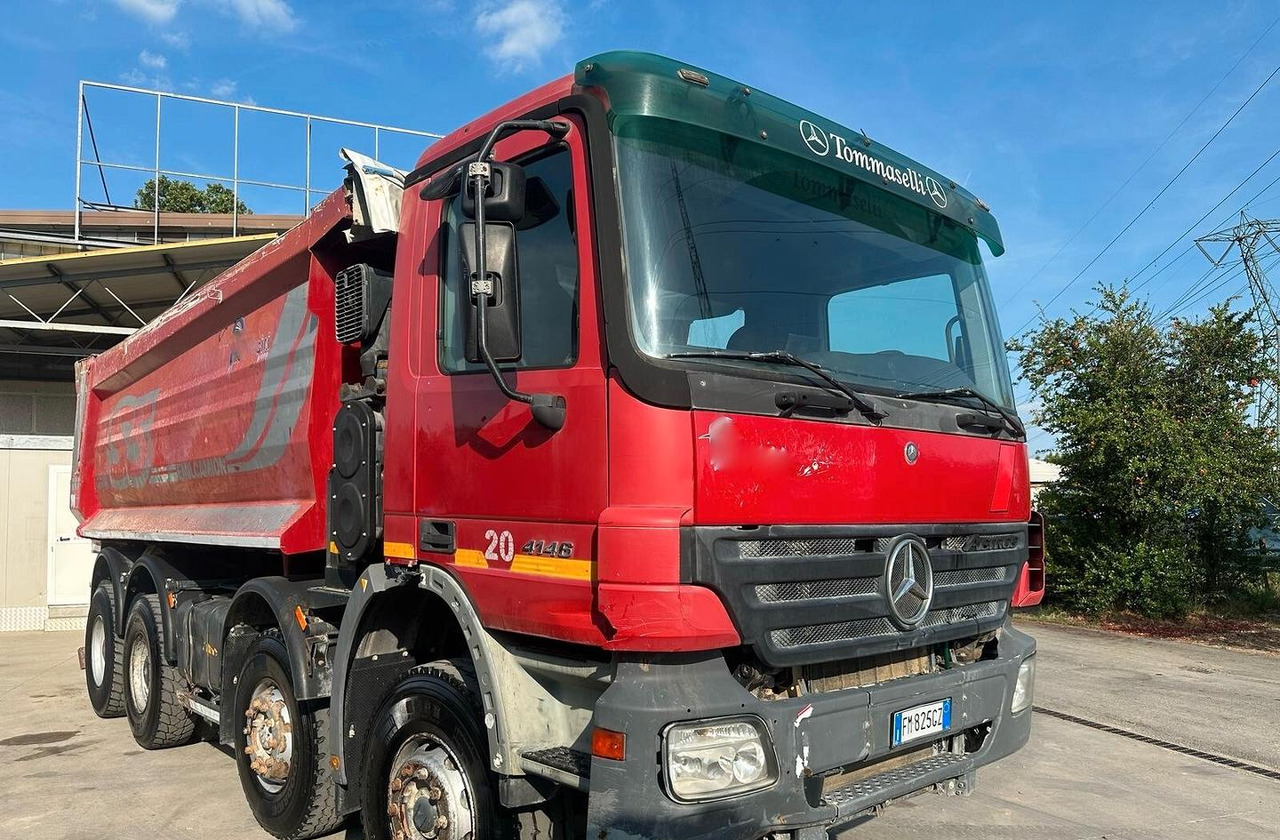 Mercedes Actros 4146 4 assi ribaltabile - Camion benne: photos 1 Mercedes Actros 4146 4 assi ribaltabile - Camion benne: photos 1