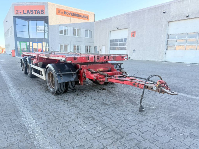 CMT Transfer trailer / Abrollanhänger / - Remorque porte-conteneur/ Caisse mobile: photos 1 CMT Transfer trailer / Abrollanhänger / - Remorque porte-conteneur/ Caisse mobile: photos 1