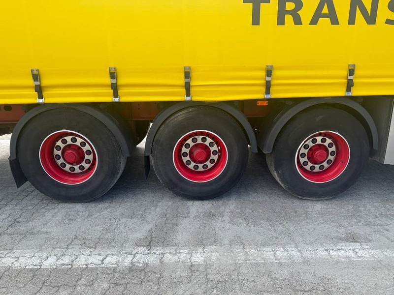 DANSON 3-axle Curtainsider/Planenauflieger/Gardintrailer - Semi-remorque rideaux coulissants: photos 3 DANSON 3-axle Curtainsider/Planenauflieger/Gardintrailer - Semi-remorque rideaux coulissants: photos 3