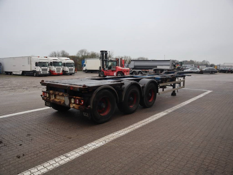 HFR Container chassis / Container-Fahrgestell - Semi-remorque porte-conteneur/ Caisse mobile: photos 2 HFR Container chassis / Container-Fahrgestell - Semi-remorque porte-conteneur/ Caisse mobile: photos 2