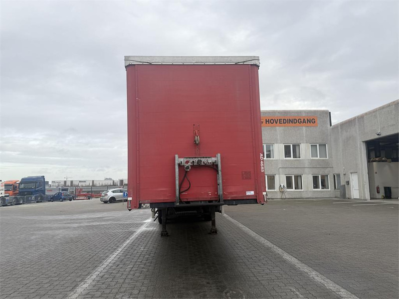 KLC Trailer 34 pl. - Semi-remorque rideaux coulissants: photos 2 KLC Trailer 34 pl. - Semi-remorque rideaux coulissants: photos 2