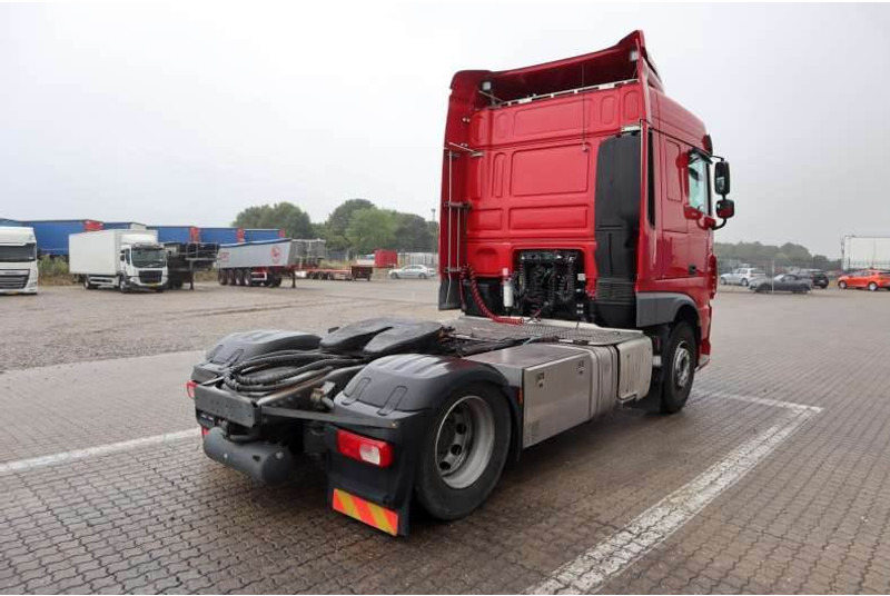 DAF XF 480 FT Tractor/Sattelzugmaschine/Trækker - Tracteur routier: photos 3 DAF XF 480 FT Tractor/Sattelzugmaschine/Trækker - Tracteur routier: photos 3