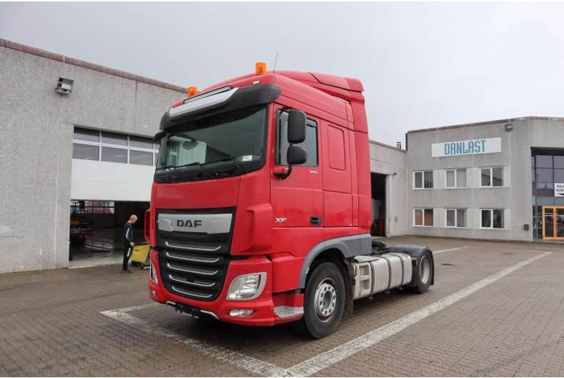DAF XF 480 FT Tractor/Sattelzugmaschine/Trækker - Tracteur routier: photos 1 DAF XF 480 FT Tractor/Sattelzugmaschine/Trækker - Tracteur routier: photos 1