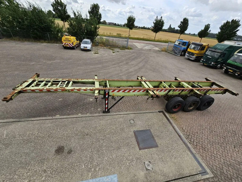 Fruehauf Steelspring - Drumbrakes - Semi-remorque porte-conteneur/ Caisse mobile: photos 2 Fruehauf Steelspring - Drumbrakes - Semi-remorque porte-conteneur/ Caisse mobile: photos 2