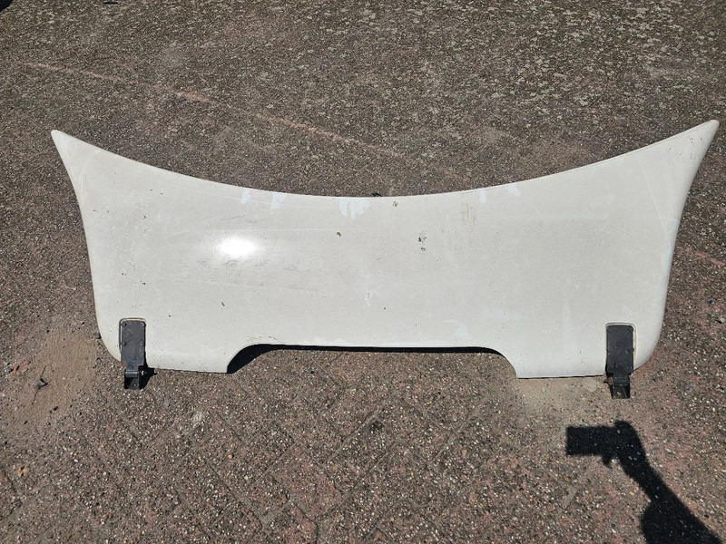 MAN Dak spoiler 81.62910-0131 - Aérodynamique/ Spoilers pour Camion: photos 1 MAN Dak spoiler 81.62910-0131 - Aérodynamique/ Spoilers pour Camion: photos 1