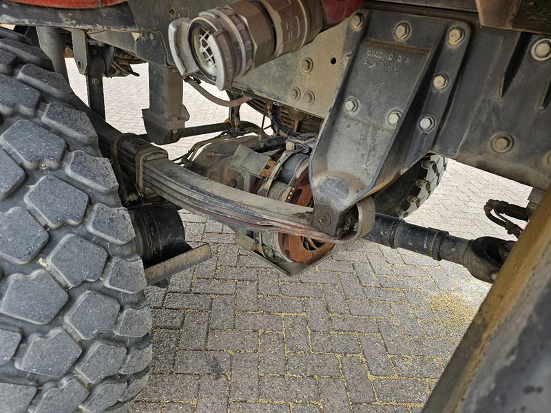 Camion de pompier Renault M210 Arbois 3500L: photos 20 Camion de pompier Renault M210 Arbois 3500L: photos 20