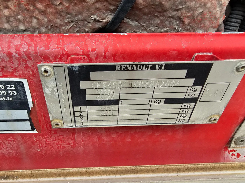 Camion de pompier Renault M210 Arbois 3500L: photos 16 Camion de pompier Renault M210 Arbois 3500L: photos 16