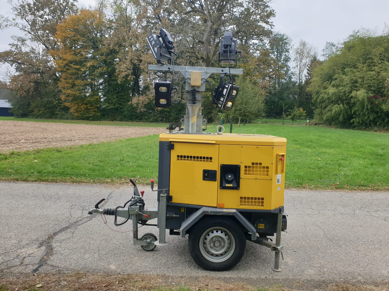 Atlas Copco HiLight 5+ - Mat d'éclairage: photos 1 Atlas Copco HiLight 5+ - Mat d'éclairage: photos 1