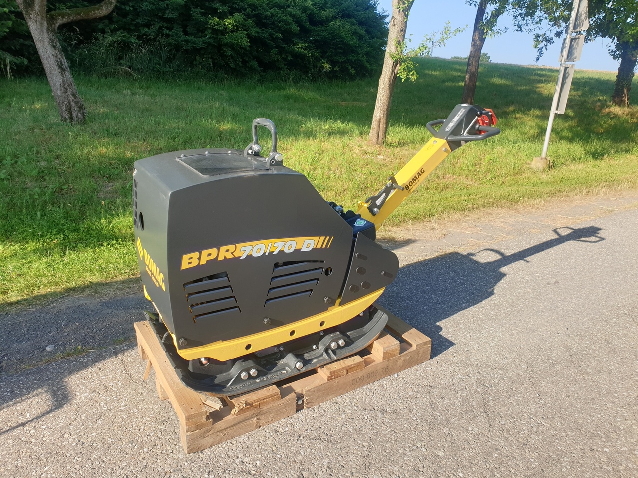 BOMAG BPR 70/70 D - Plaque vibrante: photos 2 BOMAG BPR 70/70 D - Plaque vibrante: photos 2