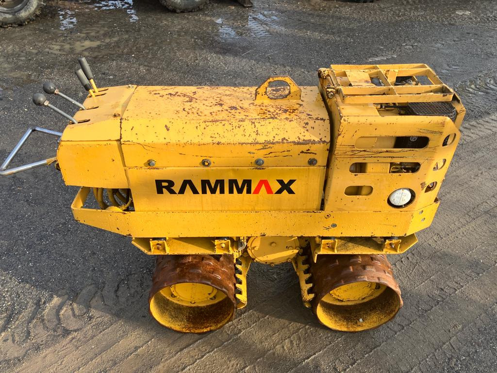 RAMMAX RW 700 - Compacteur: photos 1 RAMMAX RW 700 - Compacteur: photos 1