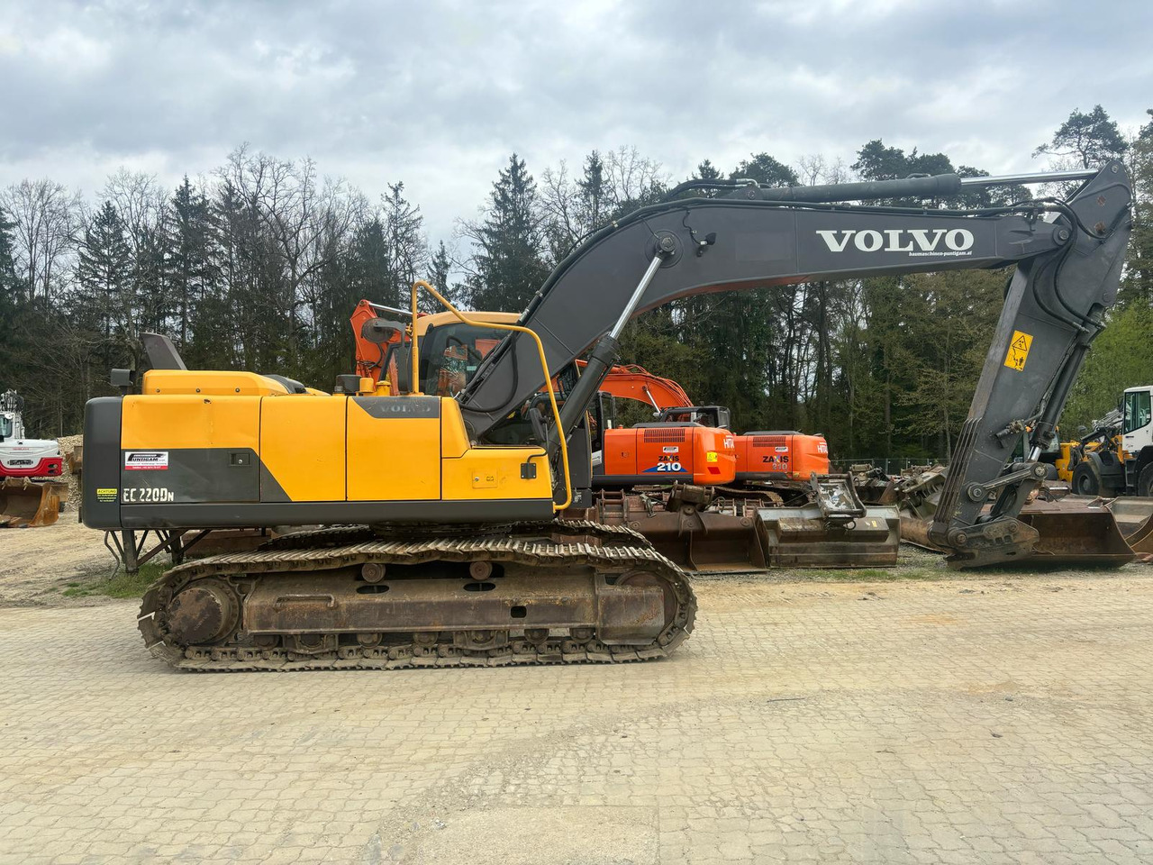 Volvo EC 220 DN - Pelle sur chenille: photos 2 Volvo EC 220 DN - Pelle sur chenille: photos 2