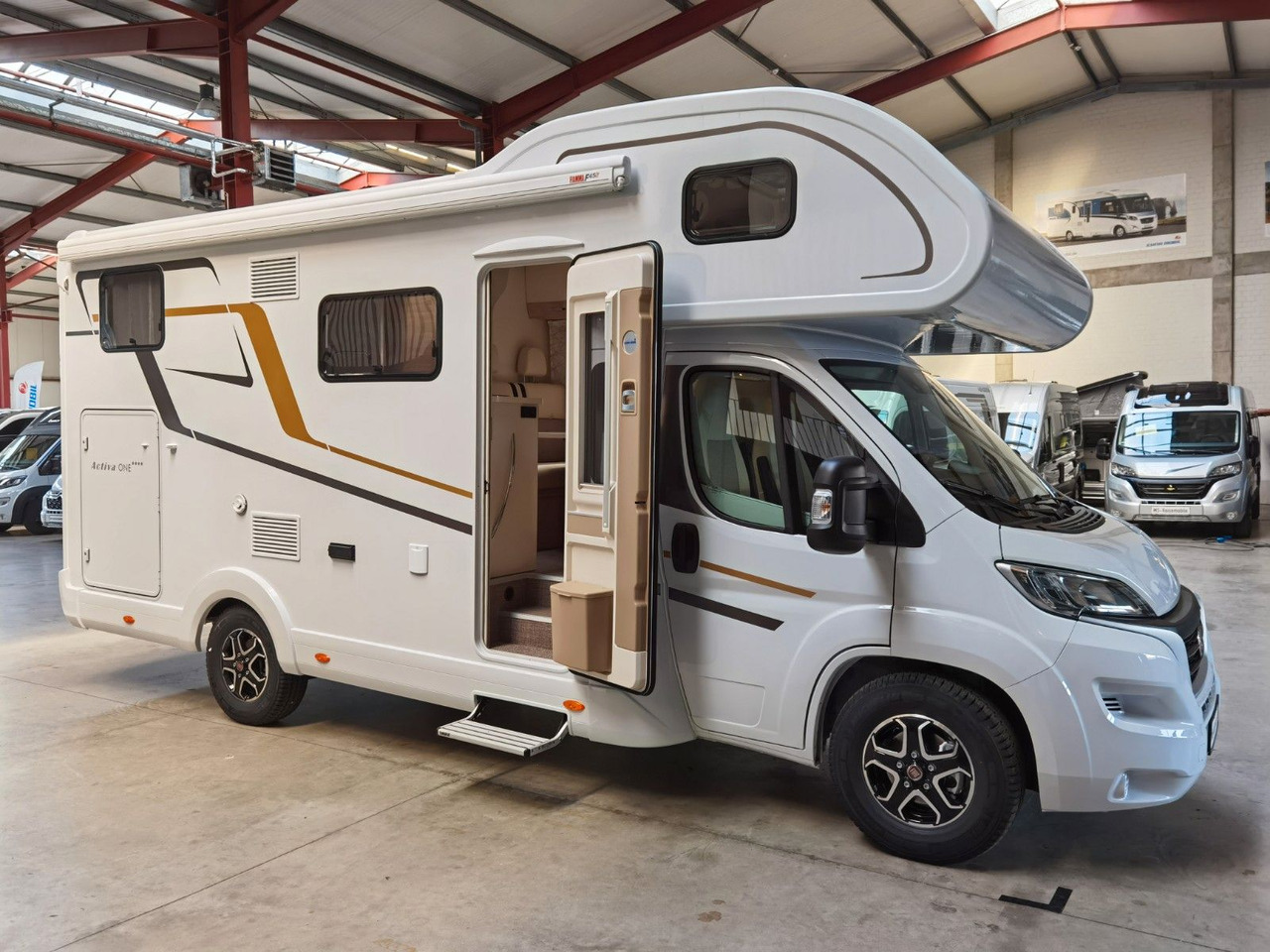 Camping-car capucine Eura Mobil ACTIVA ONE 690 HB / 180PS-9G AUTOMATIK -40H MAXI: photos 7