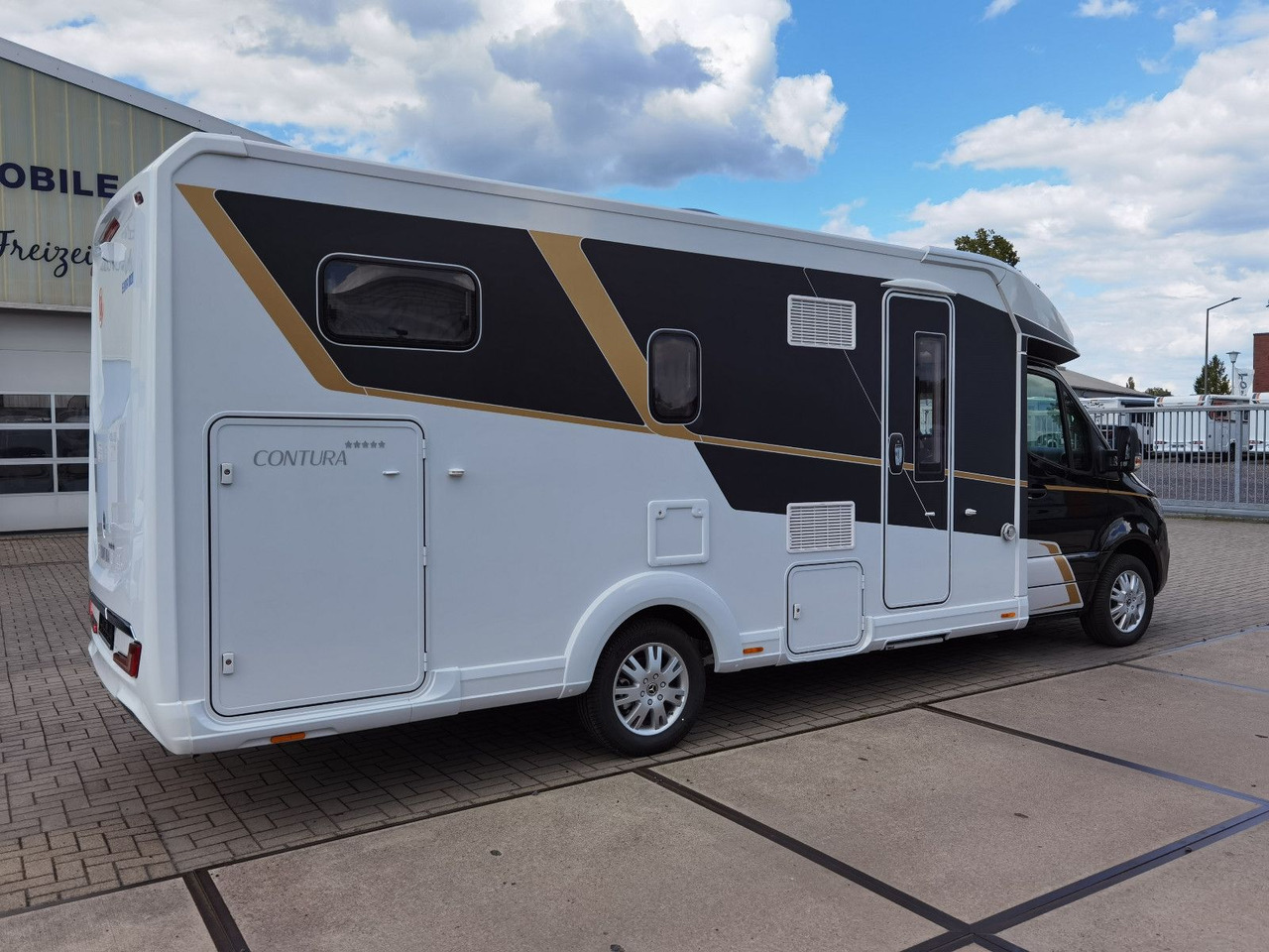 Eura Mobil CONTURA 766 EB /LUMINARY PAKET / EINZELBETTEN - Camping-car profilé: photos 4 Eura Mobil CONTURA 766 EB /LUMINARY PAKET / EINZELBETTEN - Camping-car profilé: photos 4