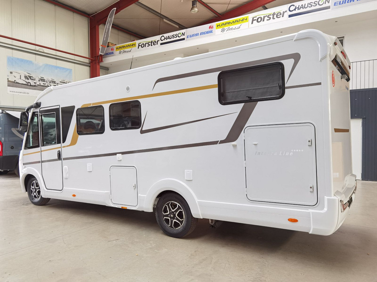 Eura Mobil INTEGRA LINE 720 EB /-2026- /8G-180PS/PLUS-PAKET - Camping-car intégral: photos 5 Eura Mobil INTEGRA LINE 720 EB /-2026- /8G-180PS/PLUS-PAKET - Camping-car intégral: photos 5