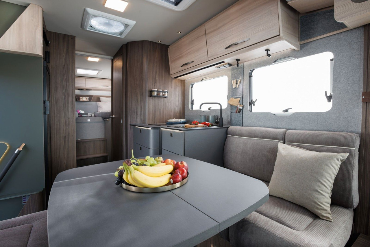 Camping-car intégral Eura Mobil INTEGRA LINE GT 726 EF / MB 170PS-9G / MOD.2025: photos 8
