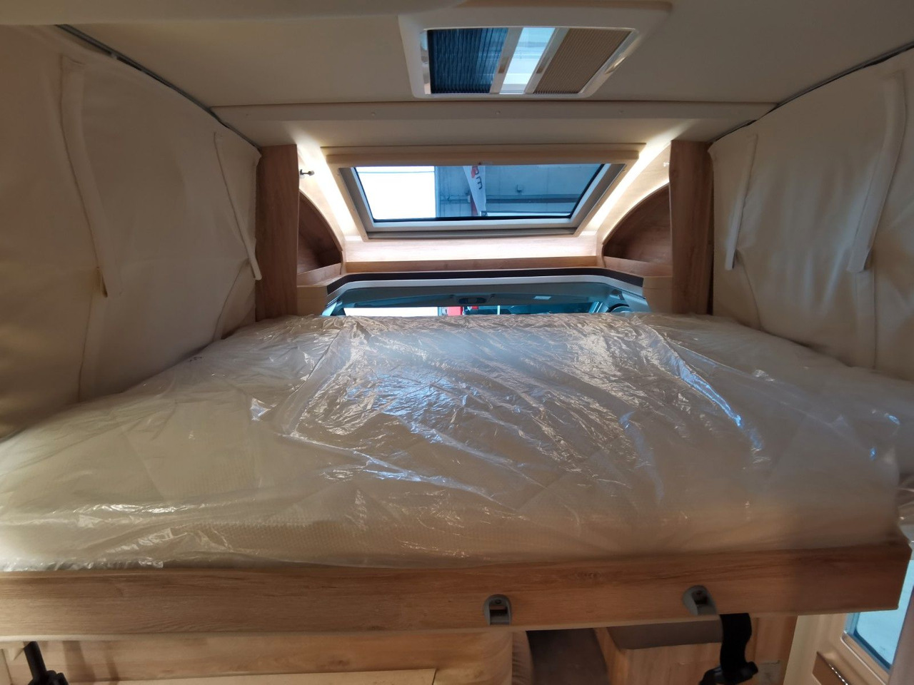 Camping-car profilé Eura Mobil PROFILA RS 695 EB /-2026-/ HUBBETT& EINZELBETTEN: photos 22