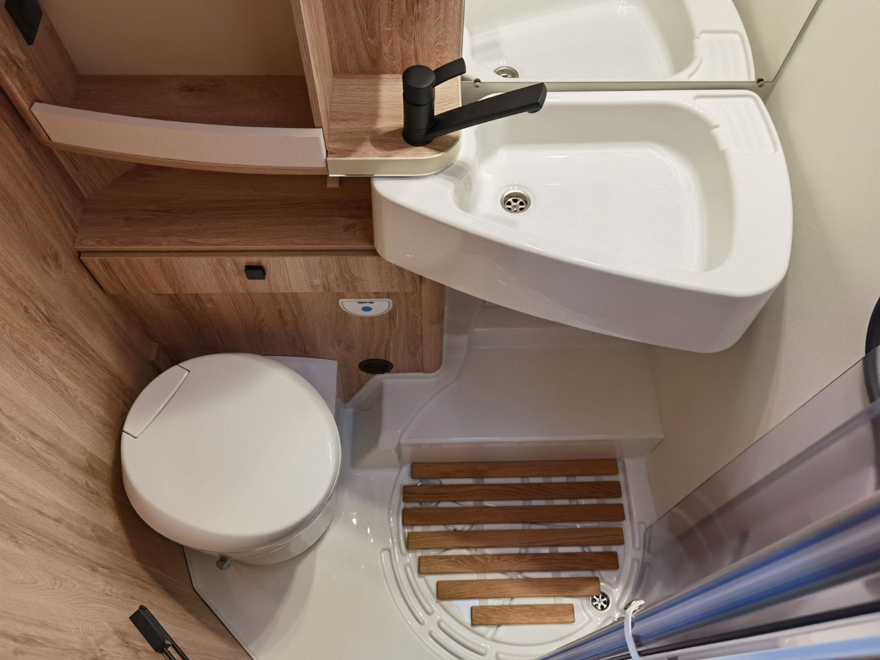 Camping-car profilé Eura Mobil PROFILA RS 695 EB /-2026-/ HUBBETT& EINZELBETTEN: photos 23