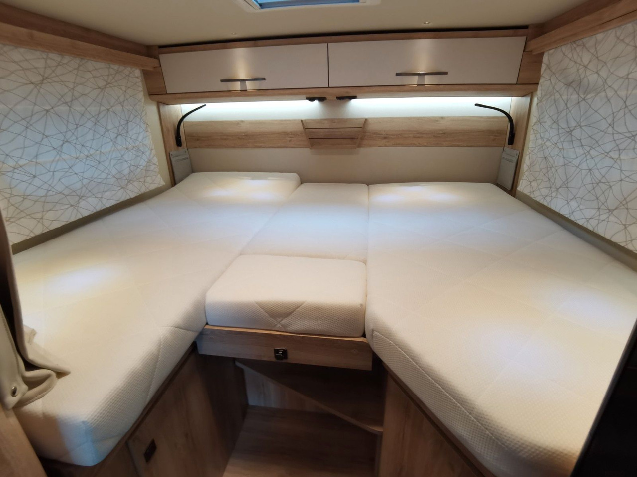 Camping-car profilé Eura Mobil PROFILA RS 695 EB /-2026-/ HUBBETT& EINZELBETTEN: photos 21