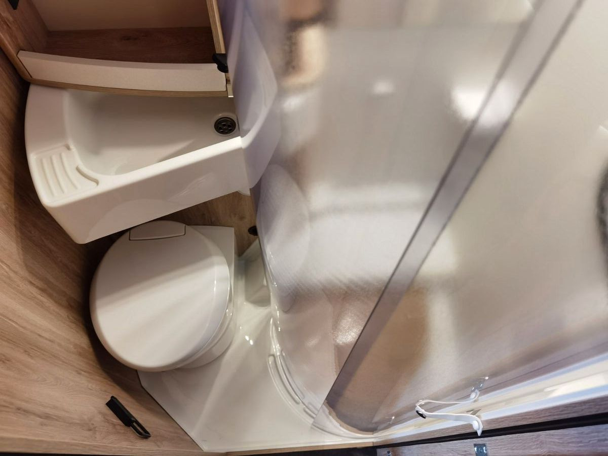 Camping-car profilé Eura Mobil PROFILA RS 695 EB /-2026-/ HUBBETT& EINZELBETTEN: photos 25