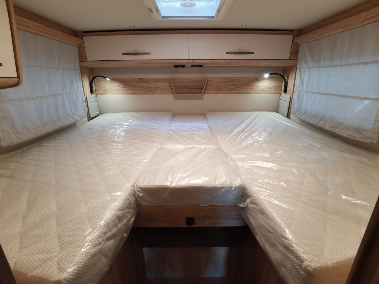 Camping-car profilé Eura Mobil PROFILA T 720 EF - 101 EDITION / EINZELBETTEN: photos 11