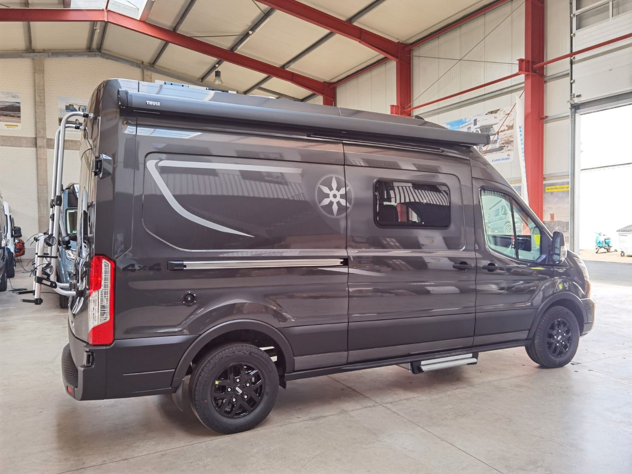 Karmann DEXTER 570 / 170 PS / 4x4/ ALU / SOLAR / MARKISE - Fourgon aménagé: photos 4 Karmann DEXTER 570 / 170 PS / 4x4/ ALU / SOLAR / MARKISE - Fourgon aménagé: photos 4