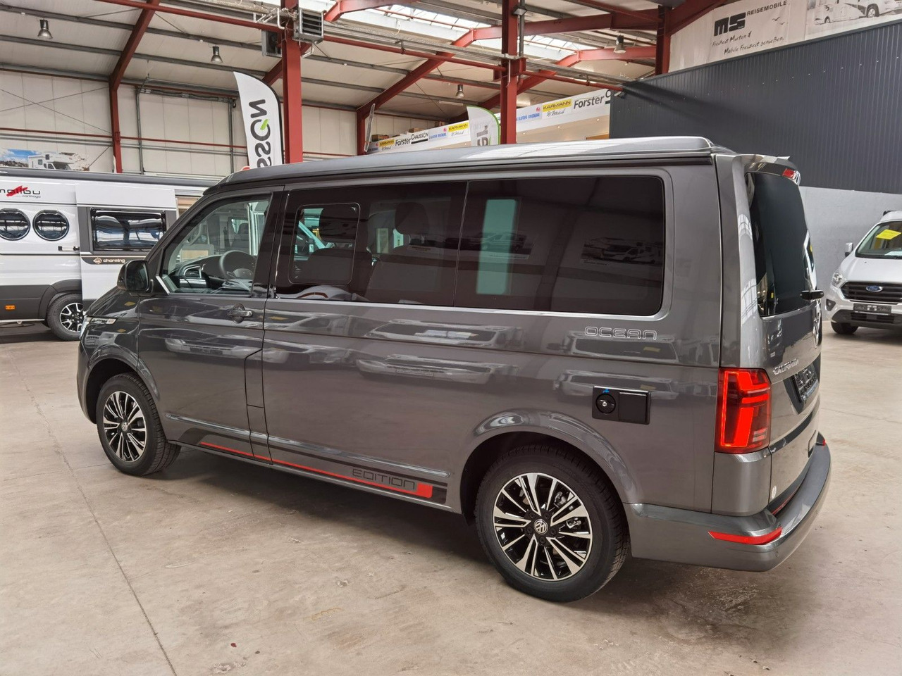 Volkswagen T6.1 CALIFORNIA OCEAN EDITION / DSG / NAVI / ACC - Transport de personnes: photos 5 Volkswagen T6.1 CALIFORNIA OCEAN EDITION / DSG / NAVI / ACC - Transport de personnes: photos 5