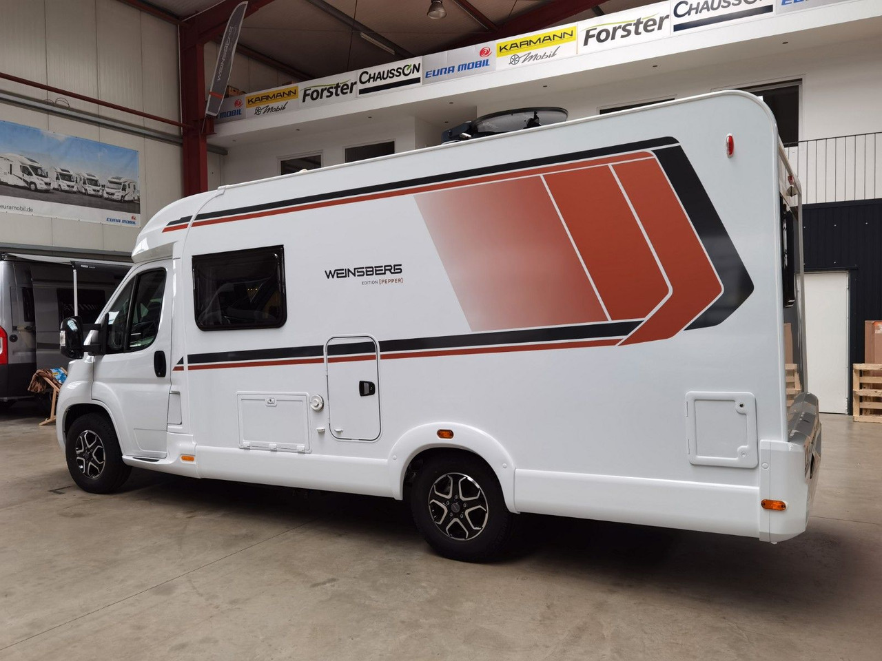 Weinsberg CARACOMPACT 600 MF PEPPER / 140PS - 9G AUTOMATIK - Camping-car profilé: photos 5 Weinsberg CARACOMPACT 600 MF PEPPER / 140PS - 9G AUTOMATIK - Camping-car profilé: photos 5