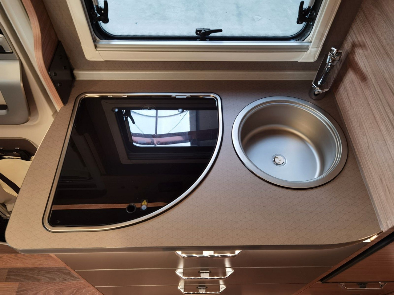 Camping-car profilé Weinsberg CARACOMPACT SUITE 640 MEG PEPPER / - MODELL 2025: photos 16