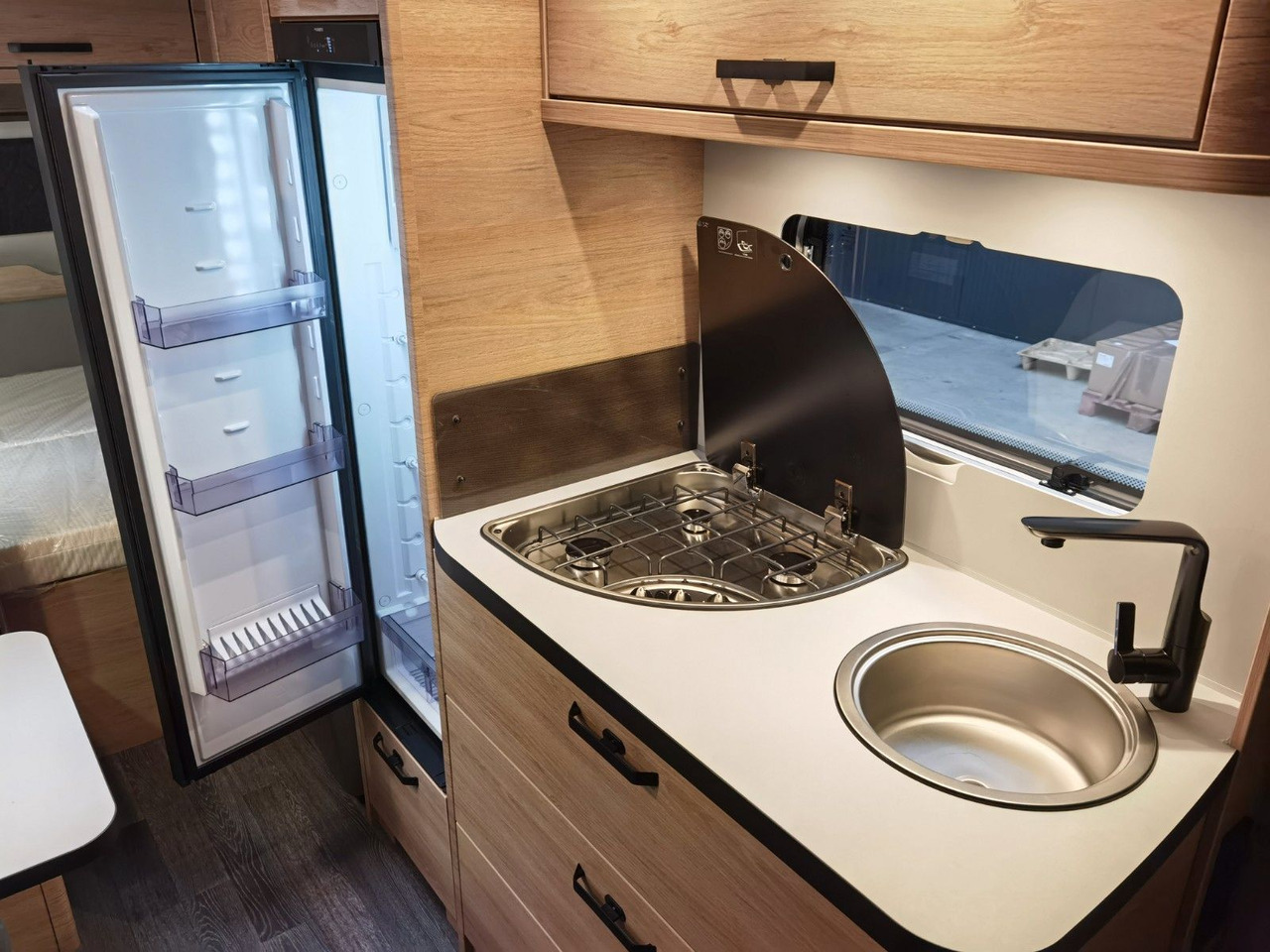 Caravane Weinsberg CARAONE 480 QDK / - 2026 - / ETAGENBETTEN: photos 17