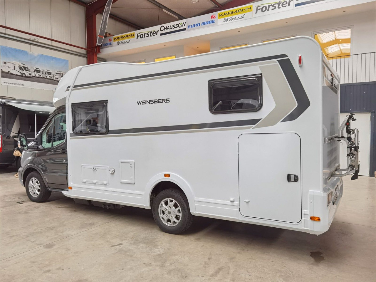 Weinsberg CARASUITE 650 MEG/155-DSG/EINZELBETTEN & HUBBETT - Camping-car profilé: photos 5 Weinsberg CARASUITE 650 MEG/155-DSG/EINZELBETTEN & HUBBETT - Camping-car profilé: photos 5