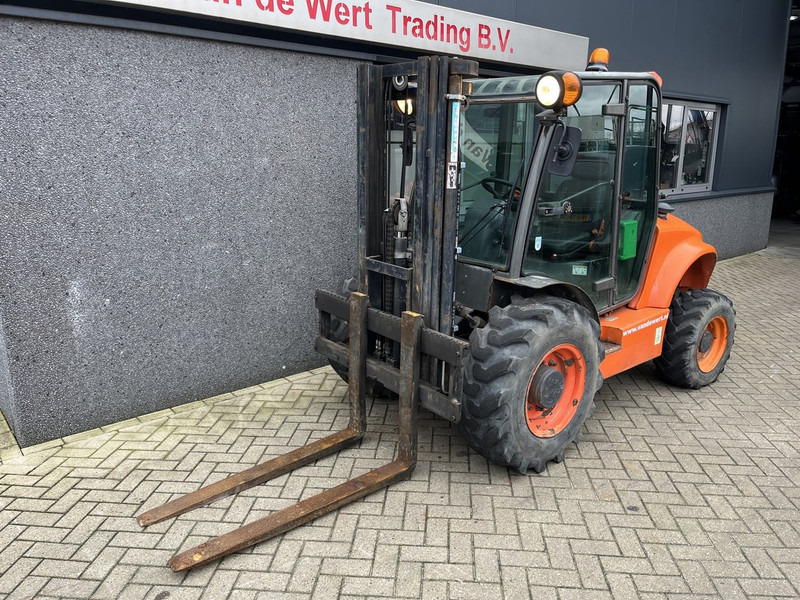 AUSA C 250 H X4 - Chariot tout terrain: photos 4 AUSA C 250 H X4 - Chariot tout terrain: photos 4