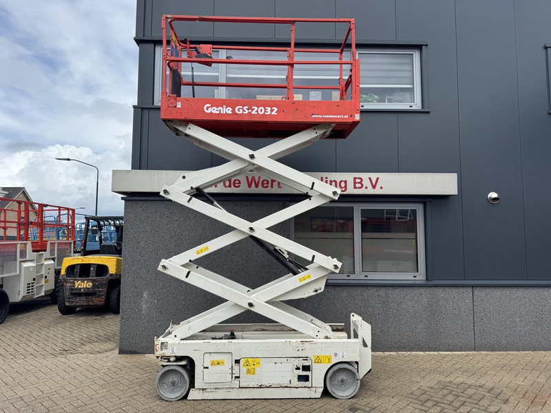 Genie GS2032 schaarlift schaar hoogwerker 2013 uur 8mtr werkhoogte - Nacelle ciseaux: photos 5 Genie GS2032 schaarlift schaar hoogwerker 2013 uur 8mtr werkhoogte - Nacelle ciseaux: photos 5