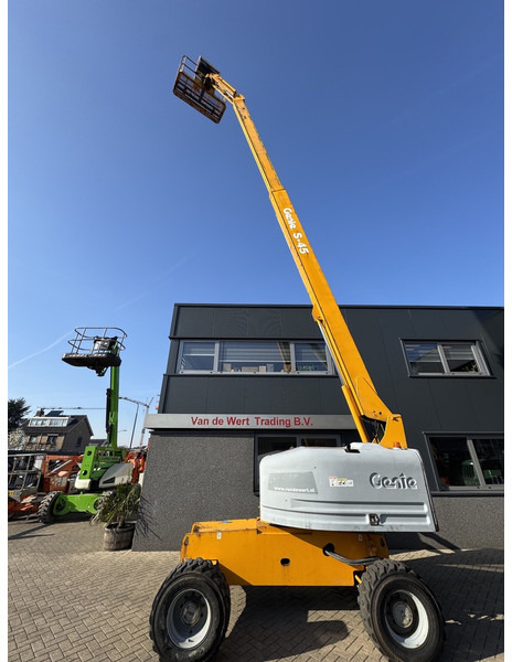 Genie S45 4x4 DEUTZ DIESEL 3000uur 15,7M Werkhoogte - Nacelle télescopique: photos 4 Genie S45 4x4 DEUTZ DIESEL 3000uur 15,7M Werkhoogte - Nacelle télescopique: photos 4