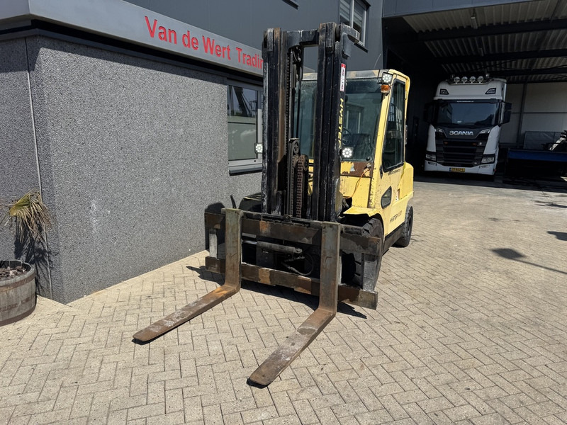 Hyster H 4.50 XM - Chariot élévateur diesel: photos 3 Hyster H 4.50 XM - Chariot élévateur diesel: photos 3