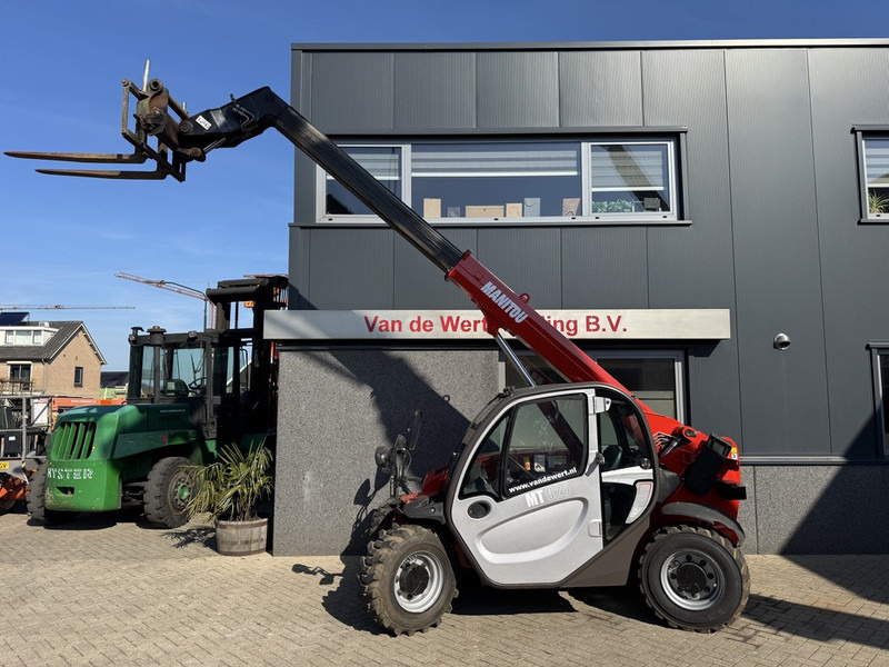Chariot télescopique Manitou MT 625