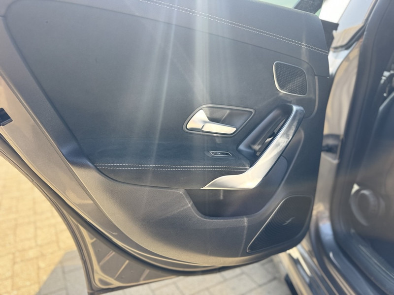 Voiture Mercedes-Benz CLA-Klasse 250e Shooting Brake Hybride Amg Pakket Night Pakket Burmester Audio Automaat 2021 APK 8-2027: photos 18