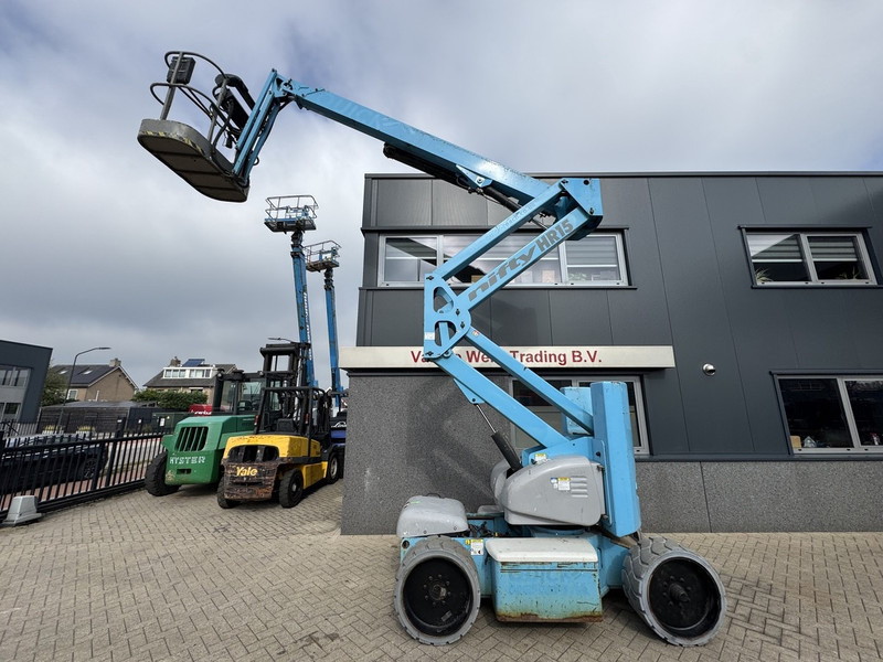 Niftylift HR15NDE Hoogwerker / Arbeitsbuhne 15.5M HYBRIDE ACCU/DIESEL 1365uur 2010 - Nacelle articulée: photos 5 Niftylift HR15NDE Hoogwerker / Arbeitsbuhne 15.5M HYBRIDE ACCU/DIESEL 1365uur 2010 - Nacelle articulée: photos 5