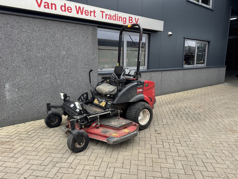 Toro Groundmaster 7210 Cirkelmaaier / Parkmaaier / Grasmaaier 183CM Breedte Kubota Diesel 2019 - Motofaucheuse: photos 2 Toro Groundmaster 7210 Cirkelmaaier / Parkmaaier / Grasmaaier 183CM Breedte Kubota Diesel 2019 - Motofaucheuse: photos 2