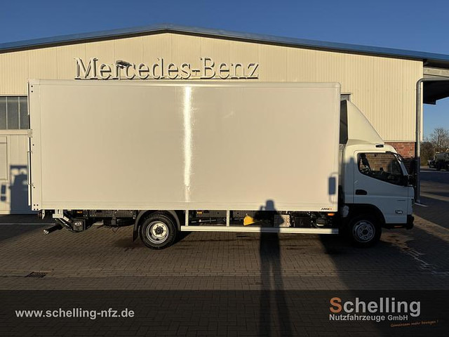 FUSO 7C18 - Camion fourgon: photos 2 FUSO 7C18 - Camion fourgon: photos 2