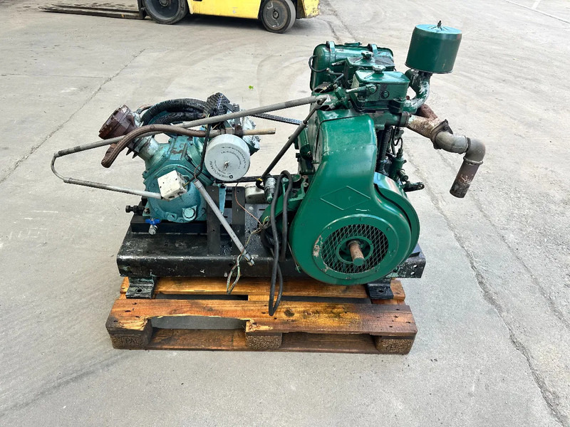 Ingersoll Rand 253 Piston air compressor - Compresseur d'air: photos 2 Ingersoll Rand 253 Piston air compressor - Compresseur d'air: photos 2