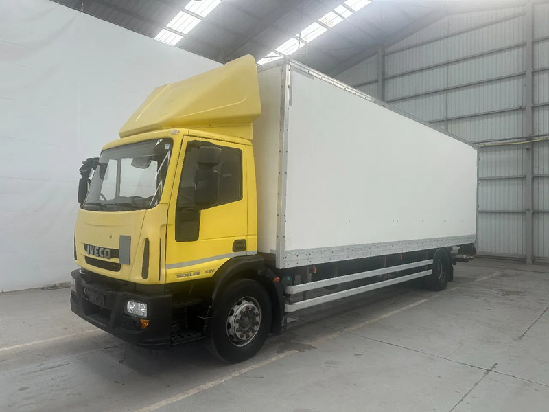 Iveco Eurocargo 190EL28 EURO 5 EEV 272000 km - Camion fourgon: photos 1 Iveco Eurocargo 190EL28 EURO 5 EEV 272000 km - Camion fourgon: photos 1