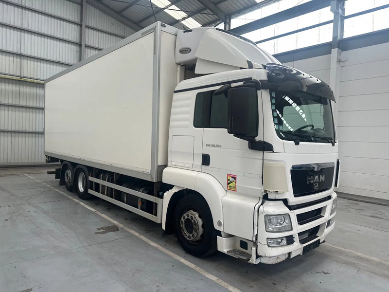 MAN TGS 26.320 6x2 - Camion isothermique: photos 2 MAN TGS 26.320 6x2 - Camion isothermique: photos 2
