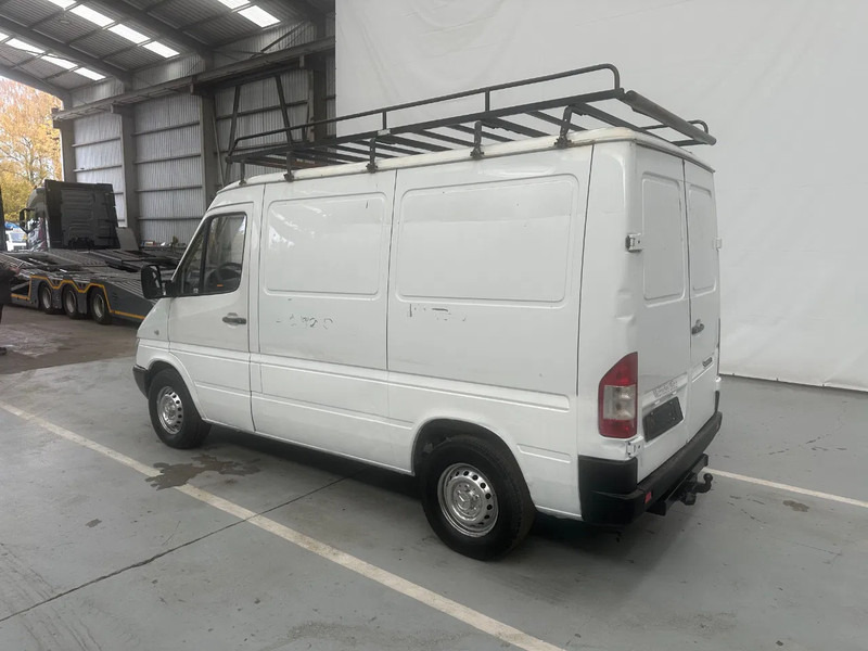 Mercedes-Benz Sprinter 208 - Fourgonnette: photos 3 Mercedes-Benz Sprinter 208 - Fourgonnette: photos 3