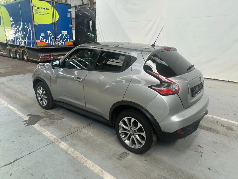 Nissan Juke 1.5 / PANO - SUV: photos 3 Nissan Juke 1.5 / PANO - SUV: photos 3