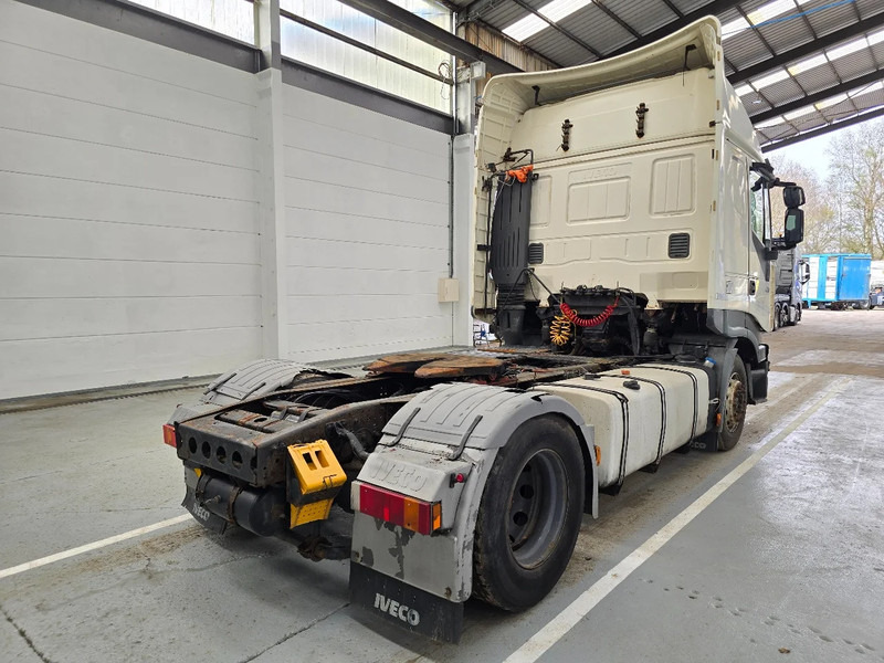 Iveco Stralis 420 RETARDER / EURO 5 STANDAIRCO - Tracteur routier: photos 5 Iveco Stralis 420 RETARDER / EURO 5 STANDAIRCO - Tracteur routier: photos 5