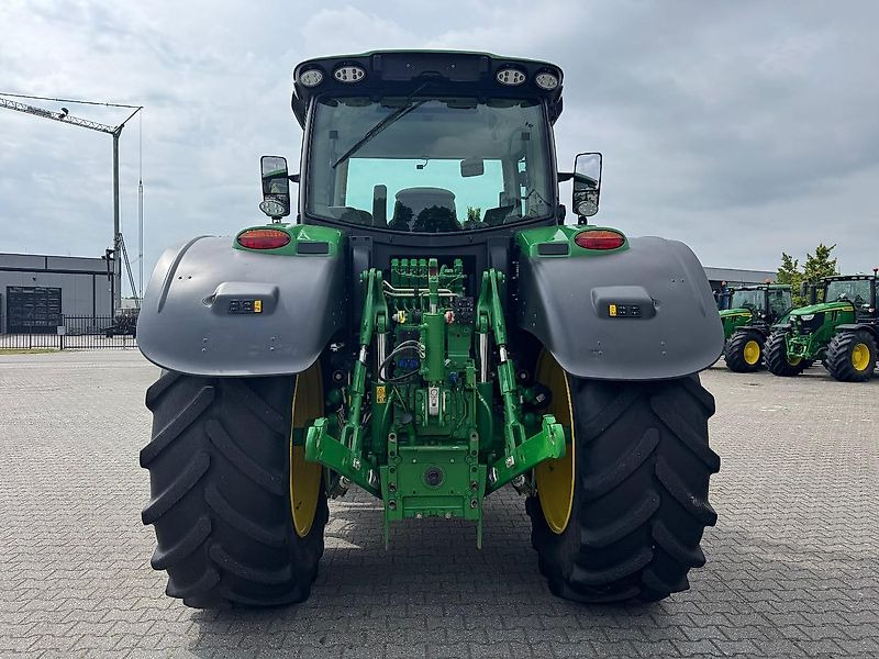 John Deere 6R215 AP 50KM COMMAND-PRO 2023 2690 UUR!!! - Tracteur agricole: photos 3 John Deere 6R215 AP 50KM COMMAND-PRO 2023 2690 UUR!!! - Tracteur agricole: photos 3