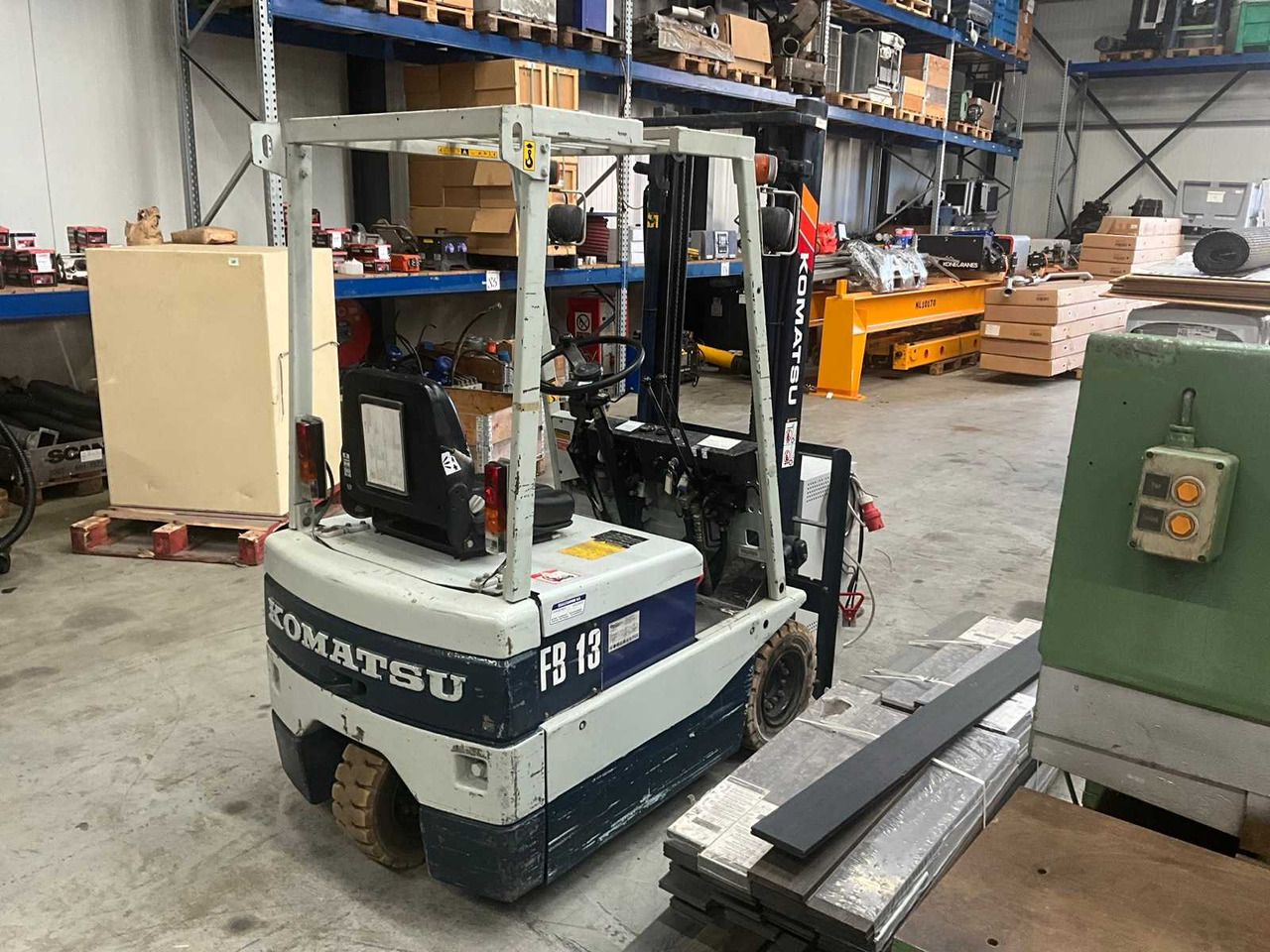 1991 KOMATSU FB13M-2 FORKLIFT - Chariot élévateur: photos 4 1991 KOMATSU FB13M-2 FORKLIFT - Chariot élévateur: photos 4