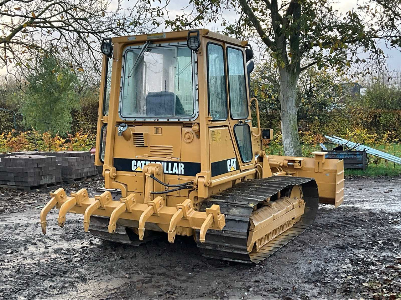 1992 CATERPILLAR D4C SERIES 2 BULLDOZER - Bulldozer: photos 5 1992 CATERPILLAR D4C SERIES 2 BULLDOZER - Bulldozer: photos 5