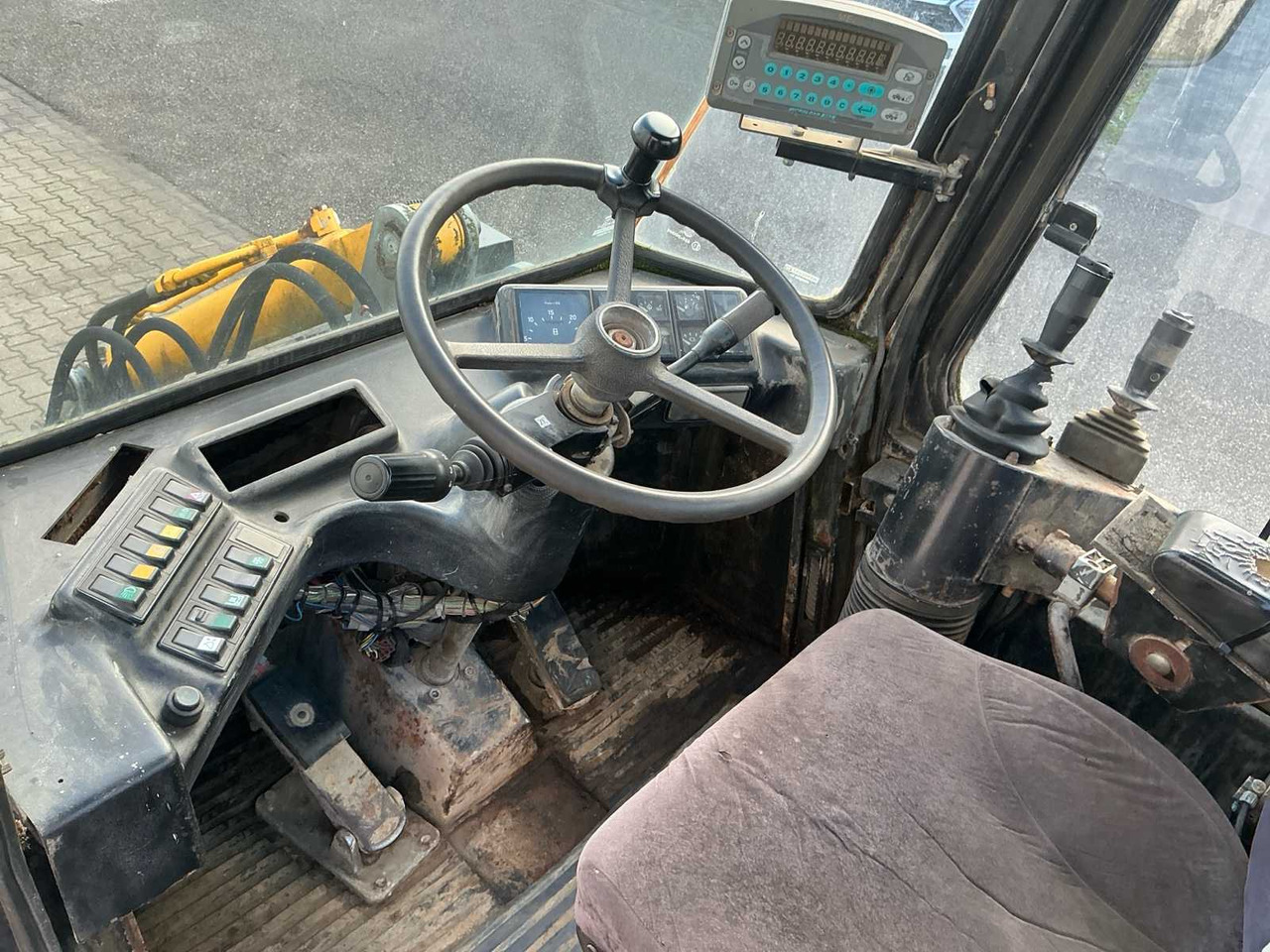 Chargeuse sur pneus 1995 WORK ETHIC WG35B SHOVEL: photos 26