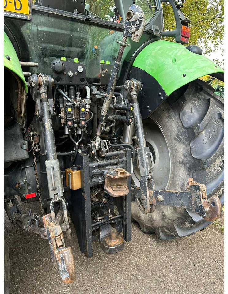 2003 DEUTZ-FAHR AGROTRON 115 MK3 ALL-WHEEL DRIVE FARM TRACTOR - Tracteur agricole: photos 4 2003 DEUTZ-FAHR AGROTRON 115 MK3 ALL-WHEEL DRIVE FARM TRACTOR - Tracteur agricole: photos 4